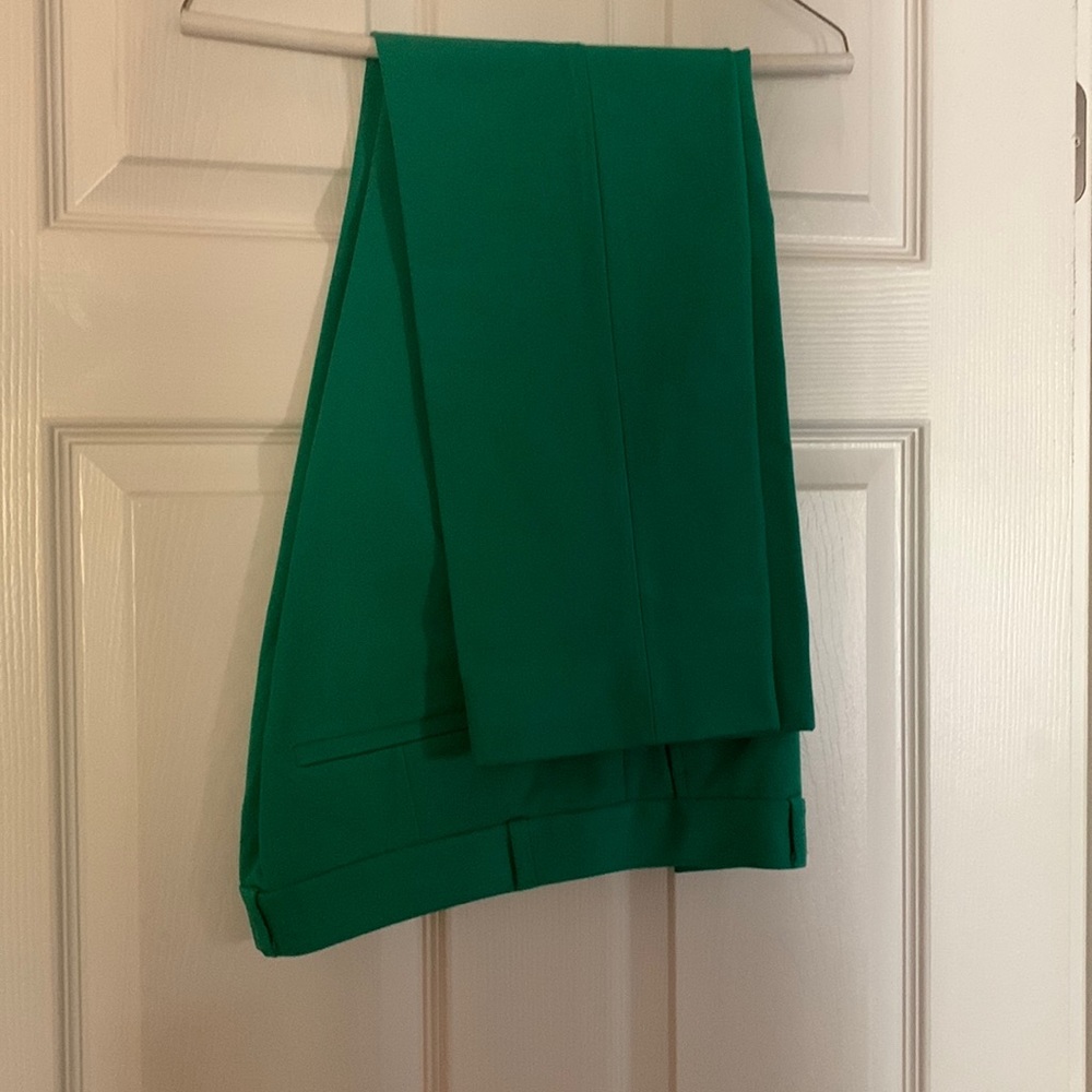 Green Banana Republic cropped pants